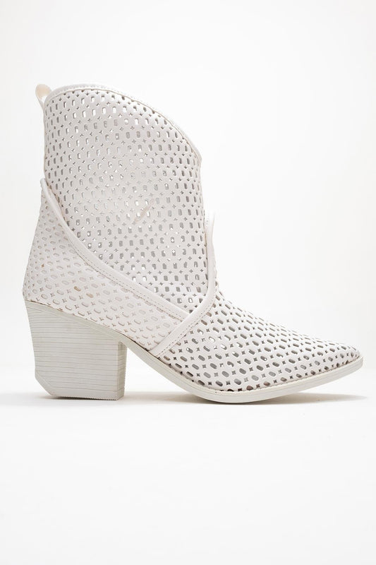 Pera White Block Heel Boot (Women)