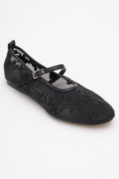 Juny Black Mesh Floral Embroidery Ballet Flat (Women)