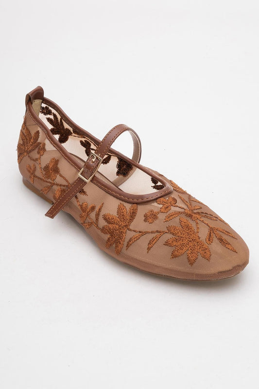 Bailarinas planas Juny con bordado floral de malla en color coñac (mujer)