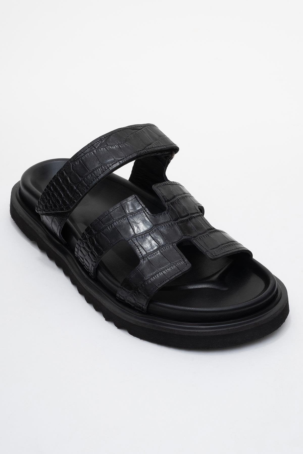 Loana Black Leather Slide Sandal (Women)