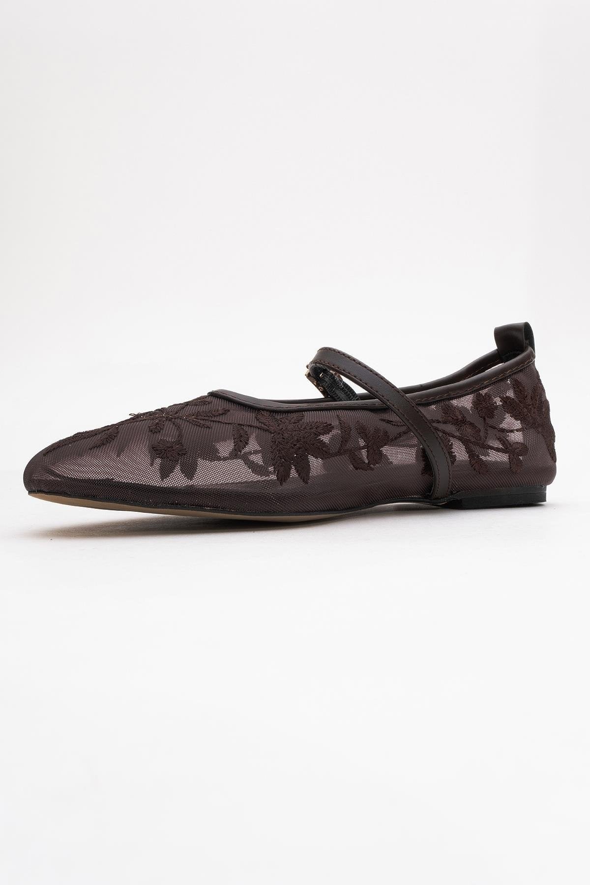Juny Brown Mesh Floral Embroidery Ballet Flat (Women)