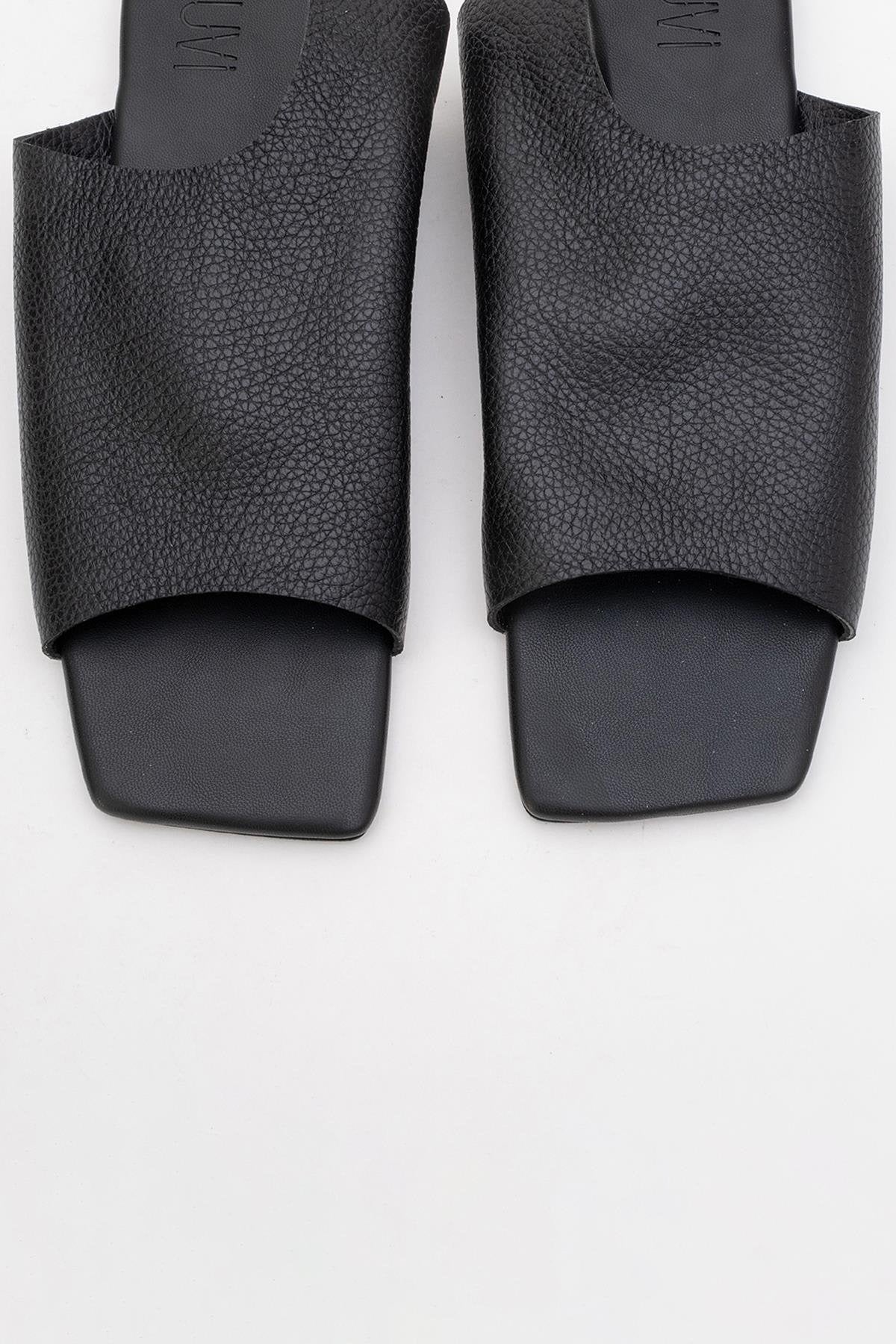 Orianna - Black Leather Slide Sandal (Women)