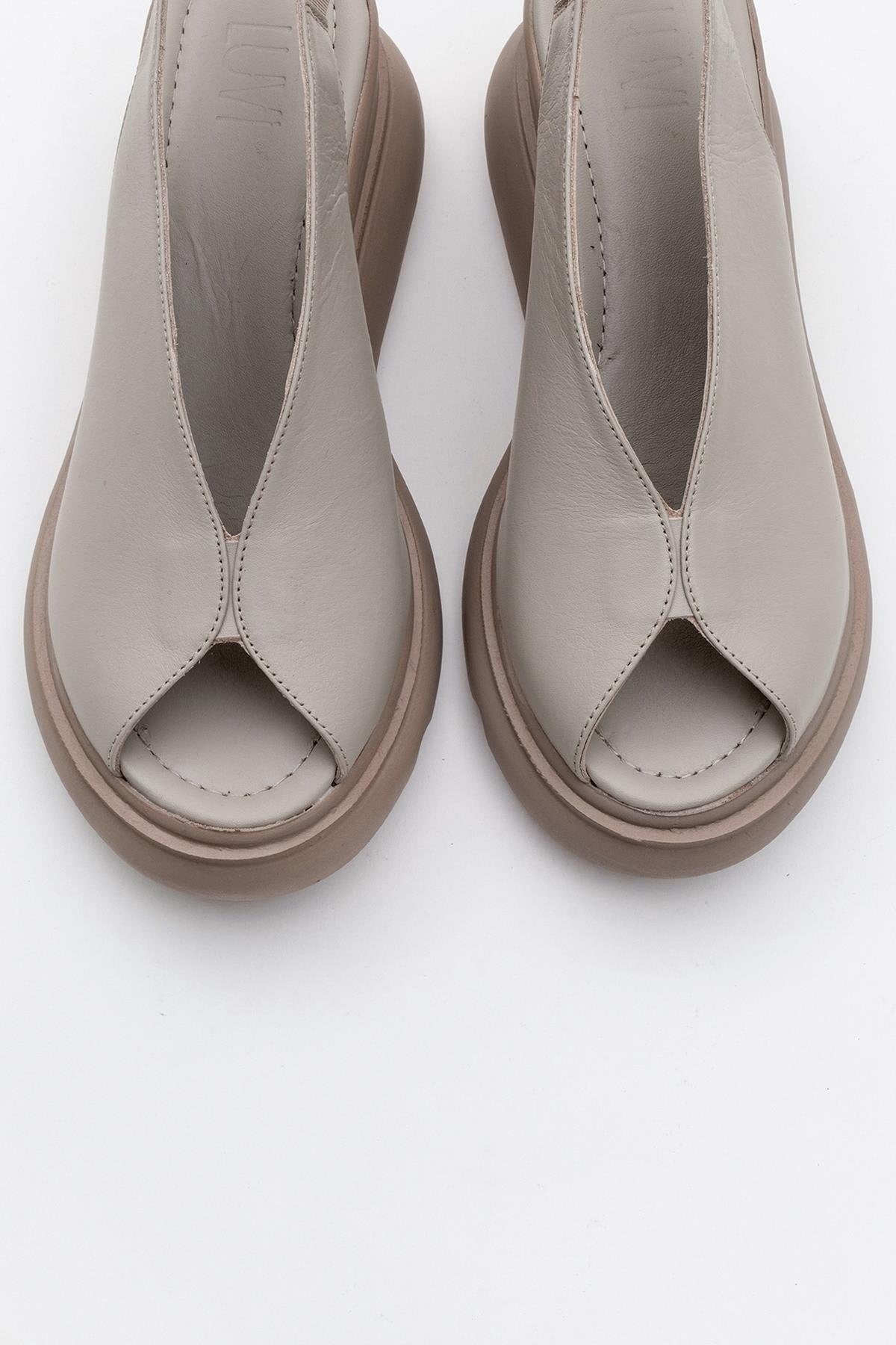 Sam Beige Leather Platform Slide (Women)