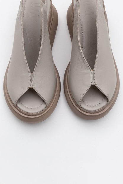 Sam Beige Leather Platform Slide (Women)