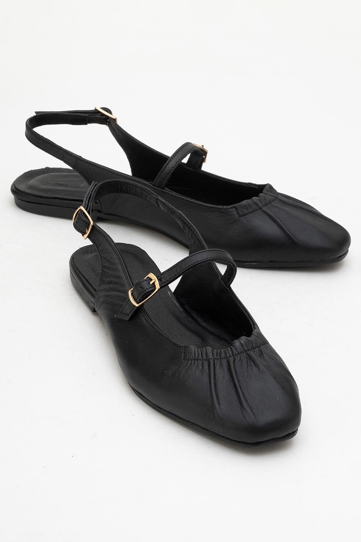 BRITNEY Black Leather Closed-Toe Sandal (Women)