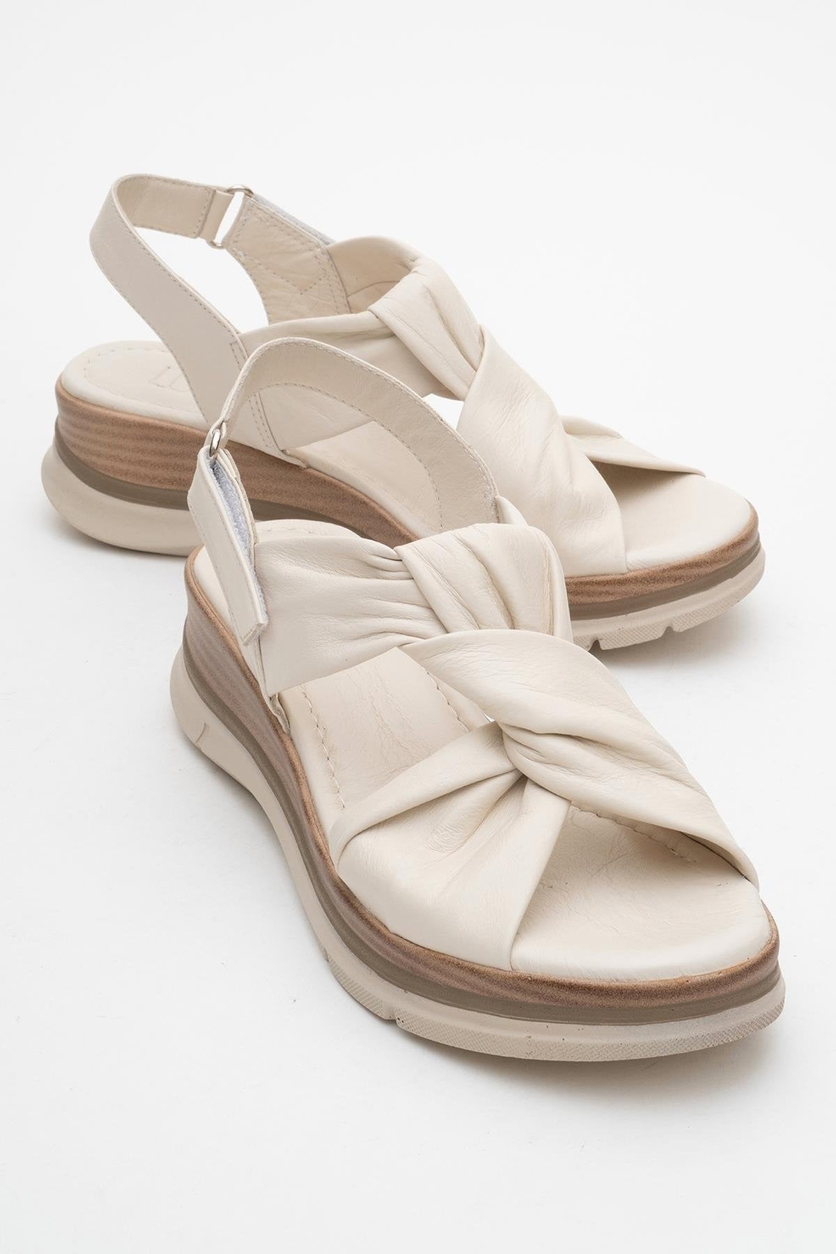 Oara - Beige Leather Sandal (Women)