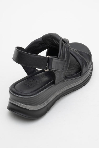 Oara - Black Leather Sandal (Women)