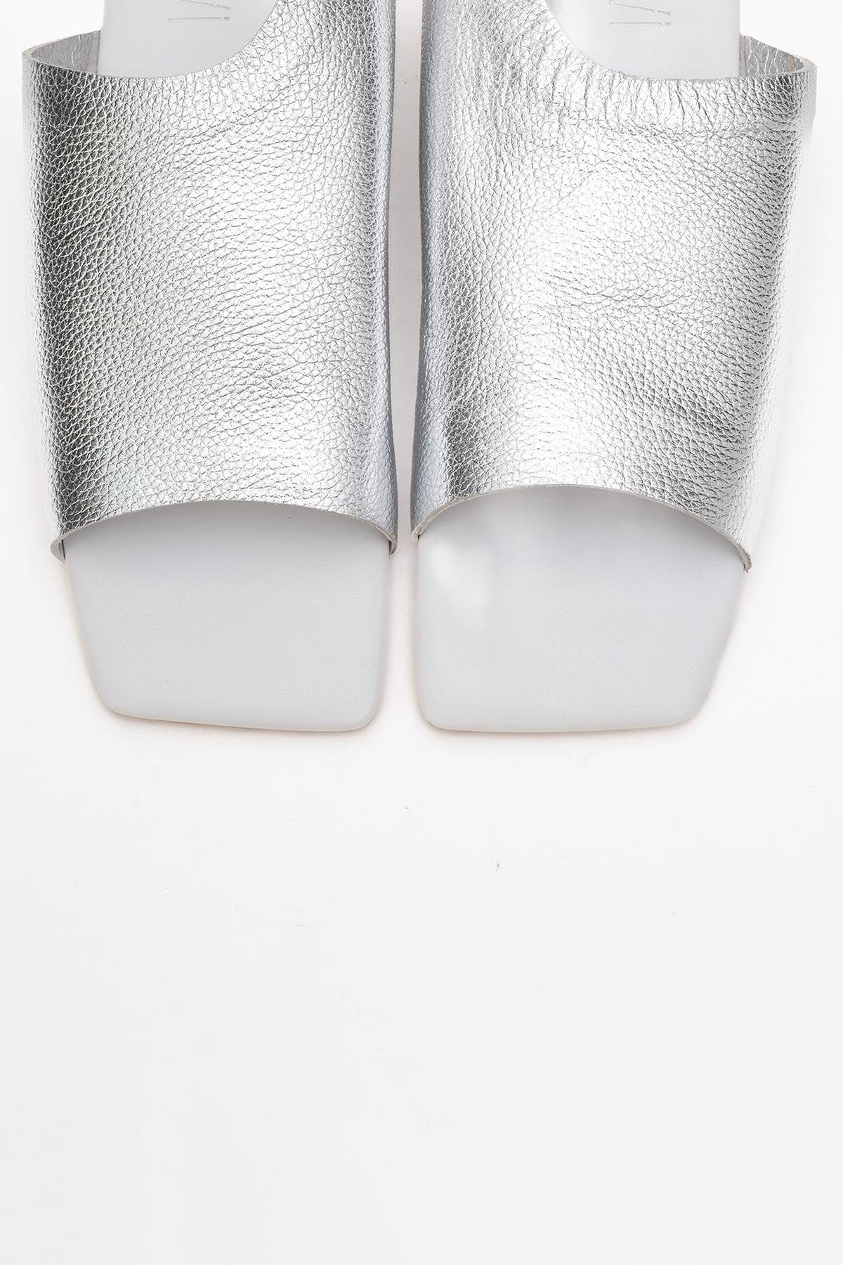 Orianna - Silver Leather Slide Sandal (Women)