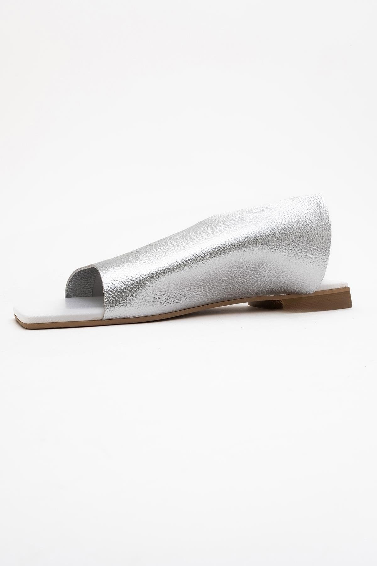 Orianna - Silver Leather Slide Sandal (Women)