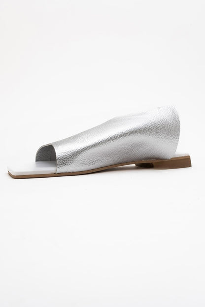 Orianna - Silver Leather Slide Sandal (Women)