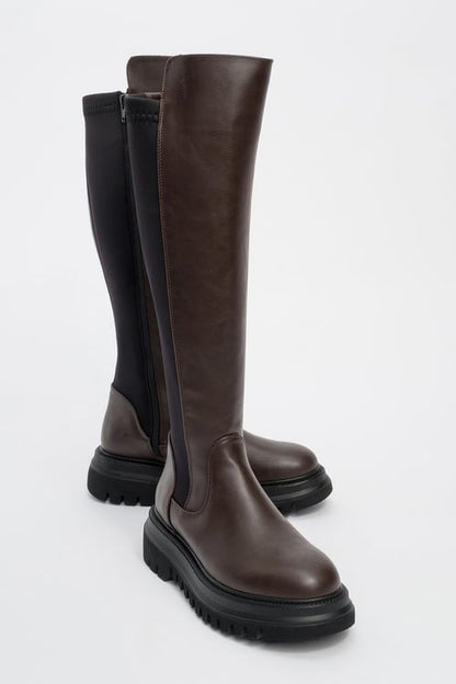 Shadow Brown Boot (Women)