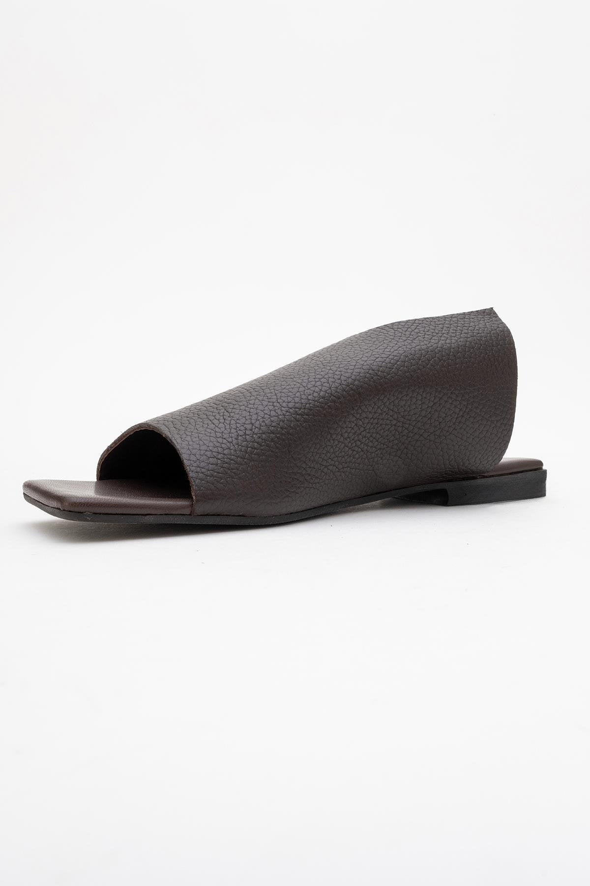 Orianna - Brown Leather Slide Sandal (Women)