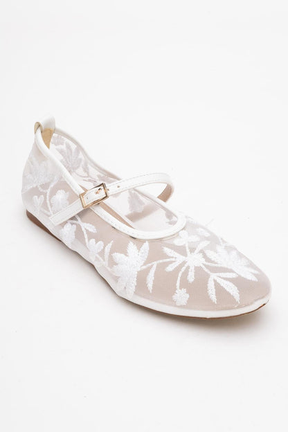 Juny White Mesh Floral Embroidery Ballet Flat (Women)