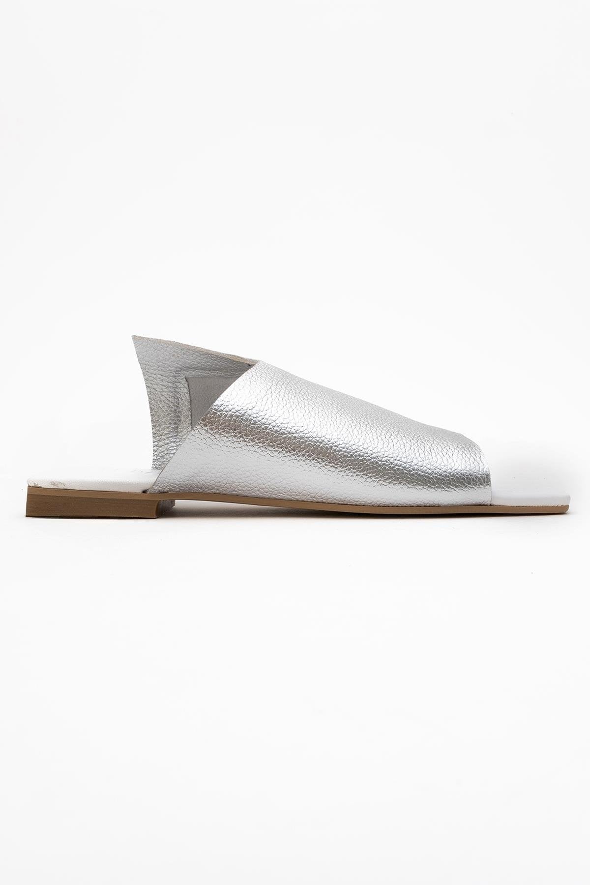 Orianna - Silver Leather Slide Sandal (Women)