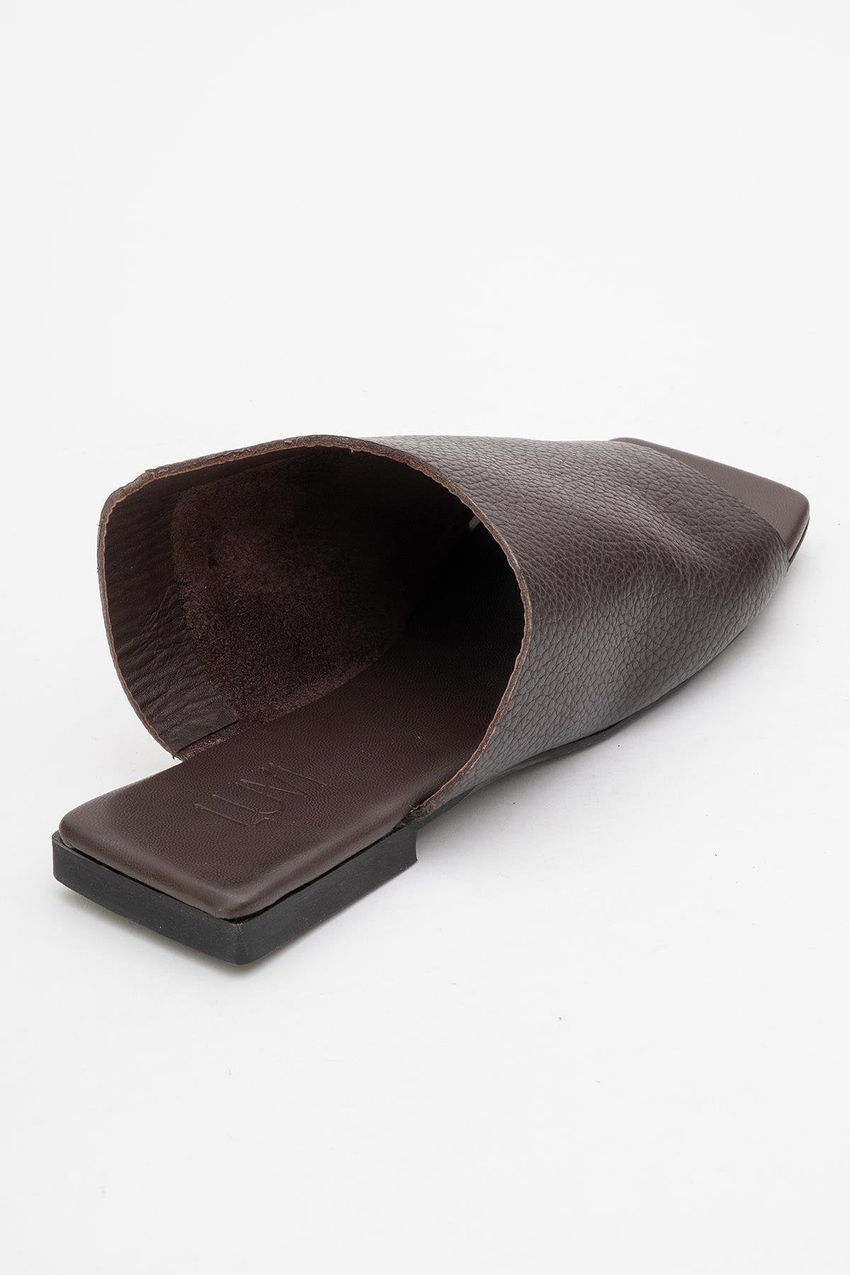 Orianna - Brown Leather Slide Sandal (Women)