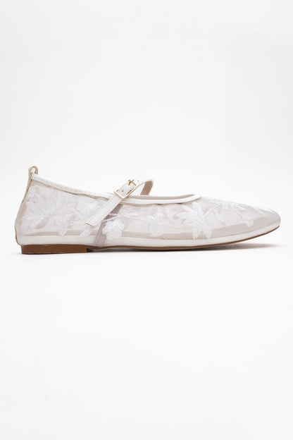Juny White Mesh Floral Embroidery Ballet Flat (Women)