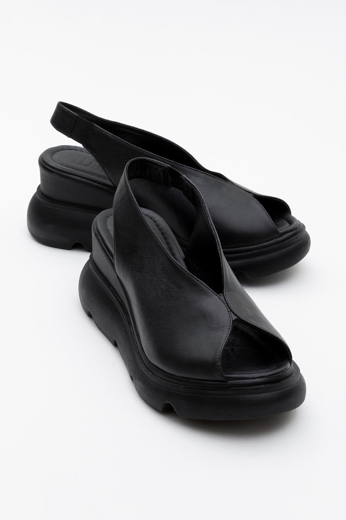 Sam Black Leather Platform Slide (Women)