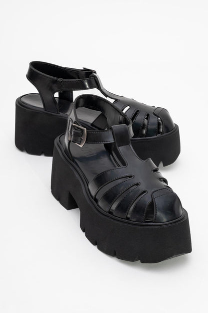 Verua - Black Platform Sandal (Women)