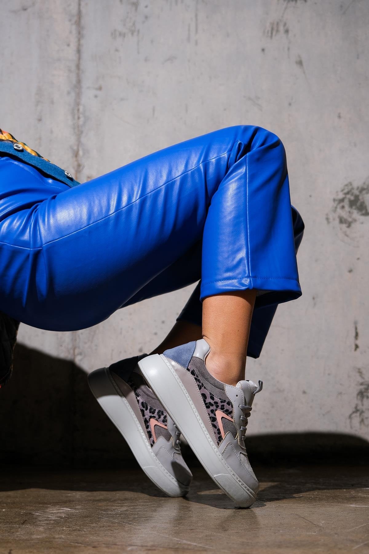 Ida - Grey Platform Sneakers