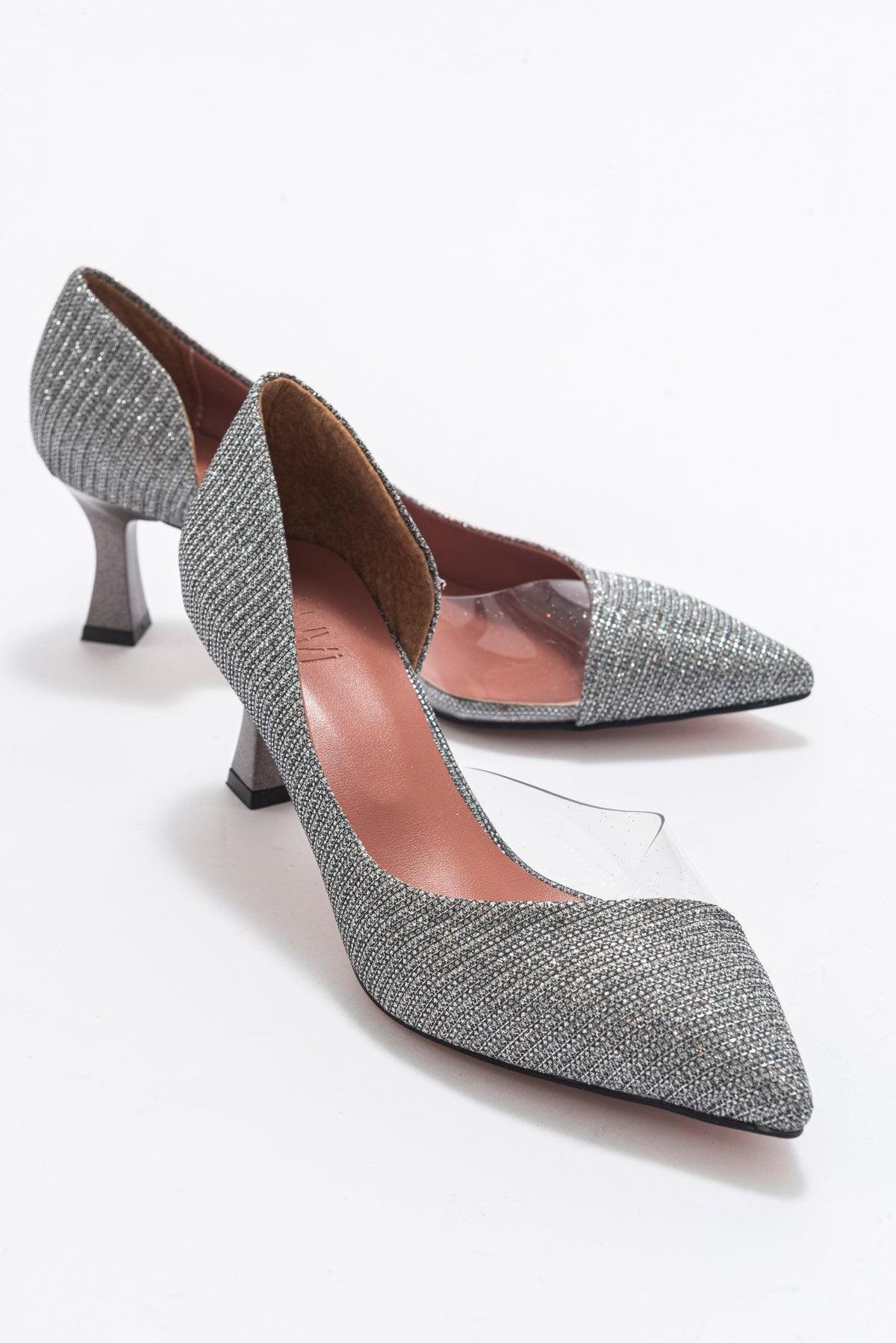 Vera Platinum Glitter Pointed Toe Pump (Women)