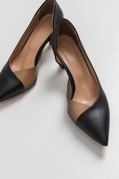 Vera Black Pointed Toe Pump (Women)